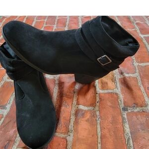 American Eagle Womens Black Bootie Shoes Sz 6 1/2 6.5